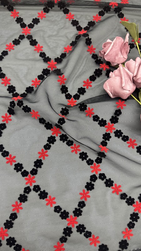 Samll Flower Rose & Black Flocked Mesh Lace Quality Customized for Gown