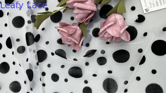 인쇄 된 蕾丝 布 斑点 纹纹 网 Ground For Gowns Breathe 디자인