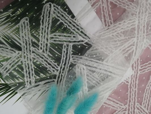 영부인 의복 구성 끈을 위한 하얀 3D 아플리케 자수 원단