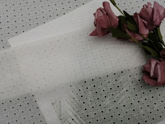 사쿠라 벚꽃 스레드 하얀 엠브로이드된 작은 구멍 구성
