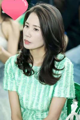 선인 영부인 드레스 장식 60 야드는 번쩍이는 금속 조각 레이스천을 수놓았습니다