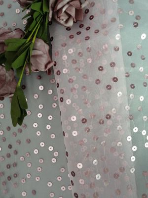 의복을 위한 분홍색 투명한 장식 조각에 의하여 수를 놓는 직물 Organza 얇은 명주 그물